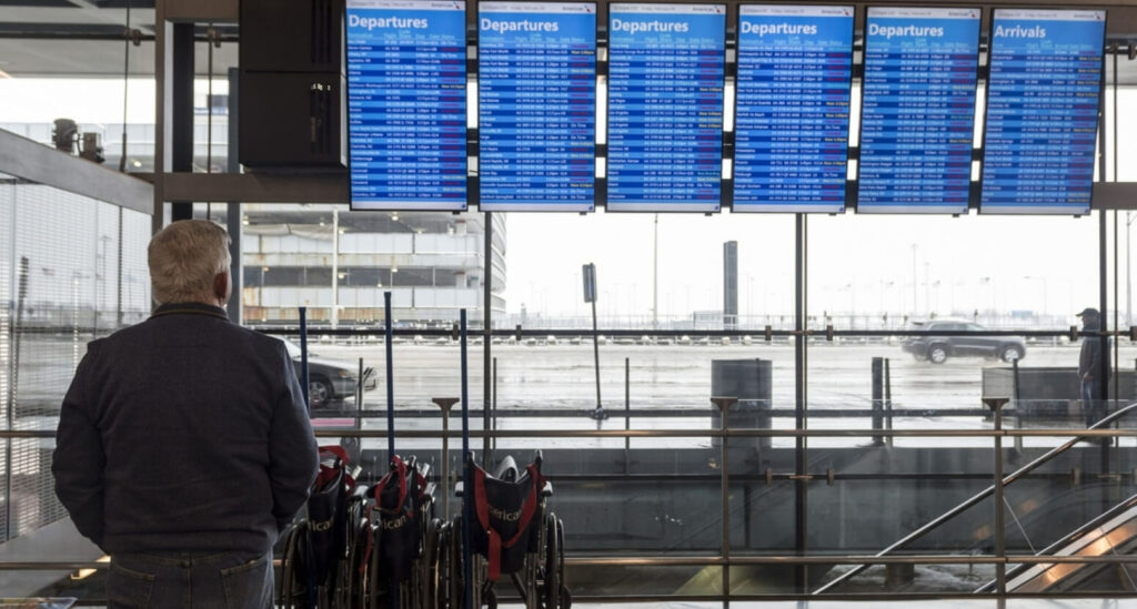 que hacer si cancelan vuelo por mal tiempo